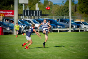 Dees hang on for first win