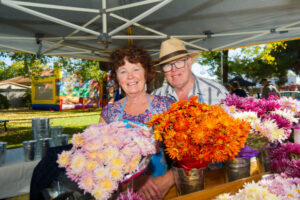 Red Cliffs market ready to rock again