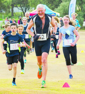 Triathlon club into recess