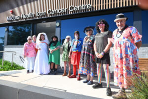 Car club members frock to fundraiser