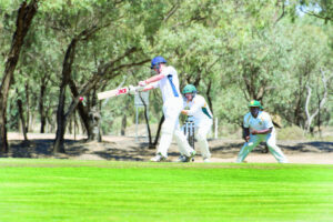 Mildura Settlers bat deep for big score