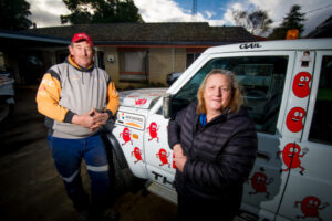Buronga couple rally help for kids with kidney disease