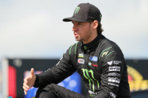 ‘Win it or bin it’: Waters reveals Bathurst mantra