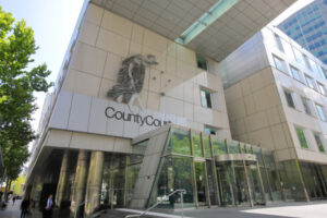 Sentence adjourned for robbery accused