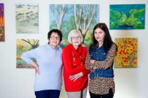 Mildura Art Group exhibition brings colour to spring