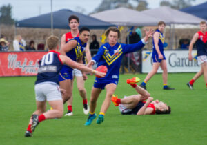 Classy favourites win fierce contest
