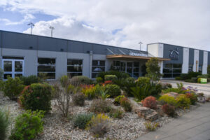 Mildura airport numbers take off